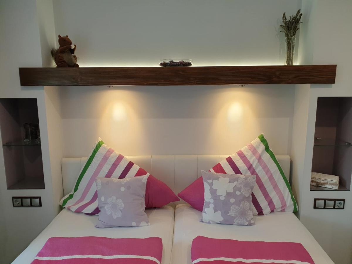 Titi Classic & Trendy Apartman Бюк Экстерьер фото
