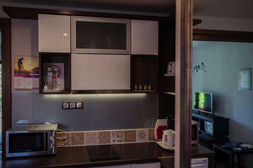 Titi Classic & Trendy Apartman Бюк Экстерьер фото